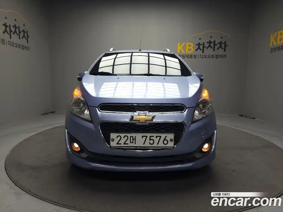 Chevrolet Spark 2014 1.0 гидро в Москве № 104857, фото 3
