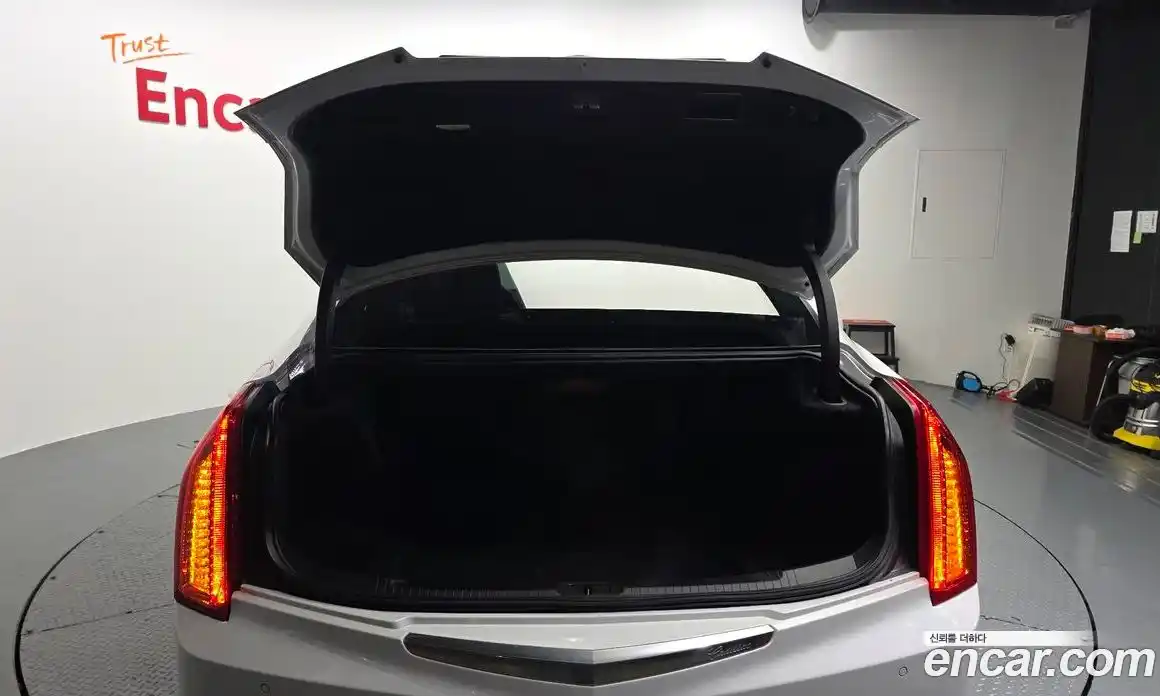 Cadillac ATS 2018 2.0 гидро в Москве № 1200322, фото 20