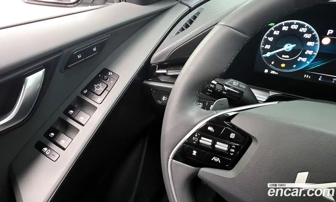 Kia Niro 2024 1.6 гидро в Москве № 120691, фото 17