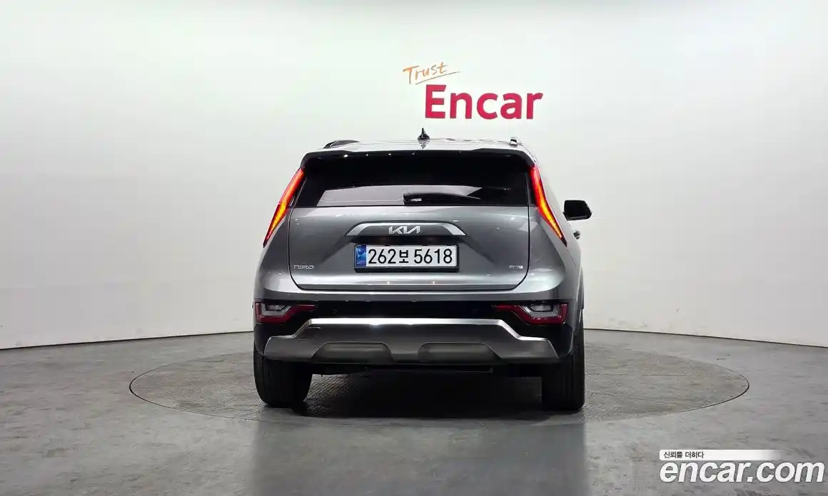 Kia Niro 2024 1.6 гидро в Москве № 120691, фото 4
