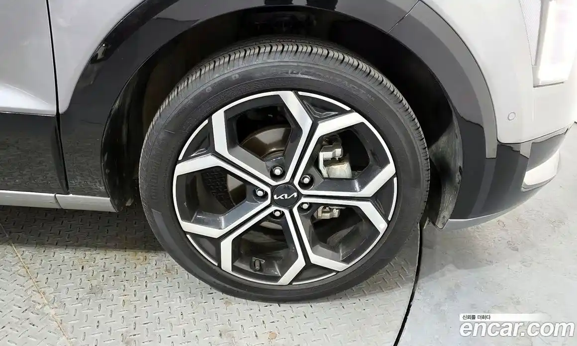 Kia Niro 2024 1.6 гидро в Москве № 120691, фото 5