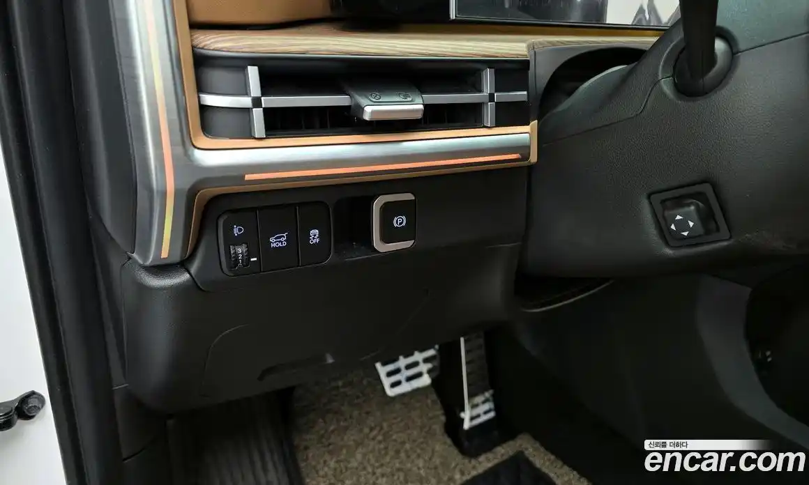 Hyundai Santa Fe 2023 1.6 гидро в Москве № 123214, фото 13