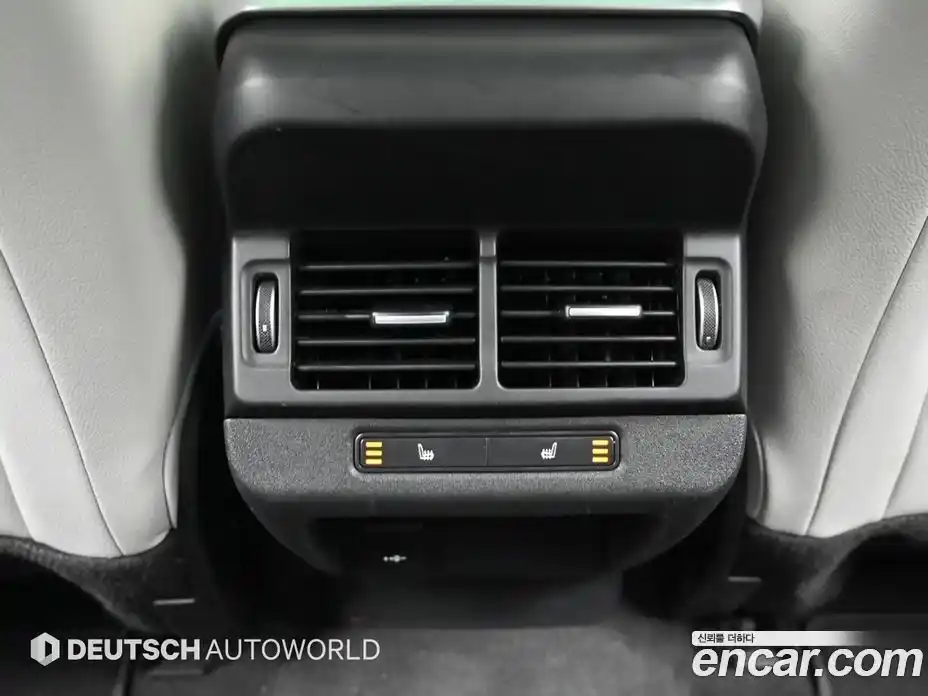 Land Rover Range-Rover Evoque 2021 2.0 гидро в Москве № 1250583, фото 16