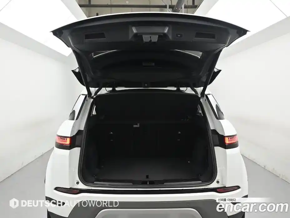 Land Rover Range-Rover Evoque 2021 2.0 гидро в Москве № 1250583, фото 19