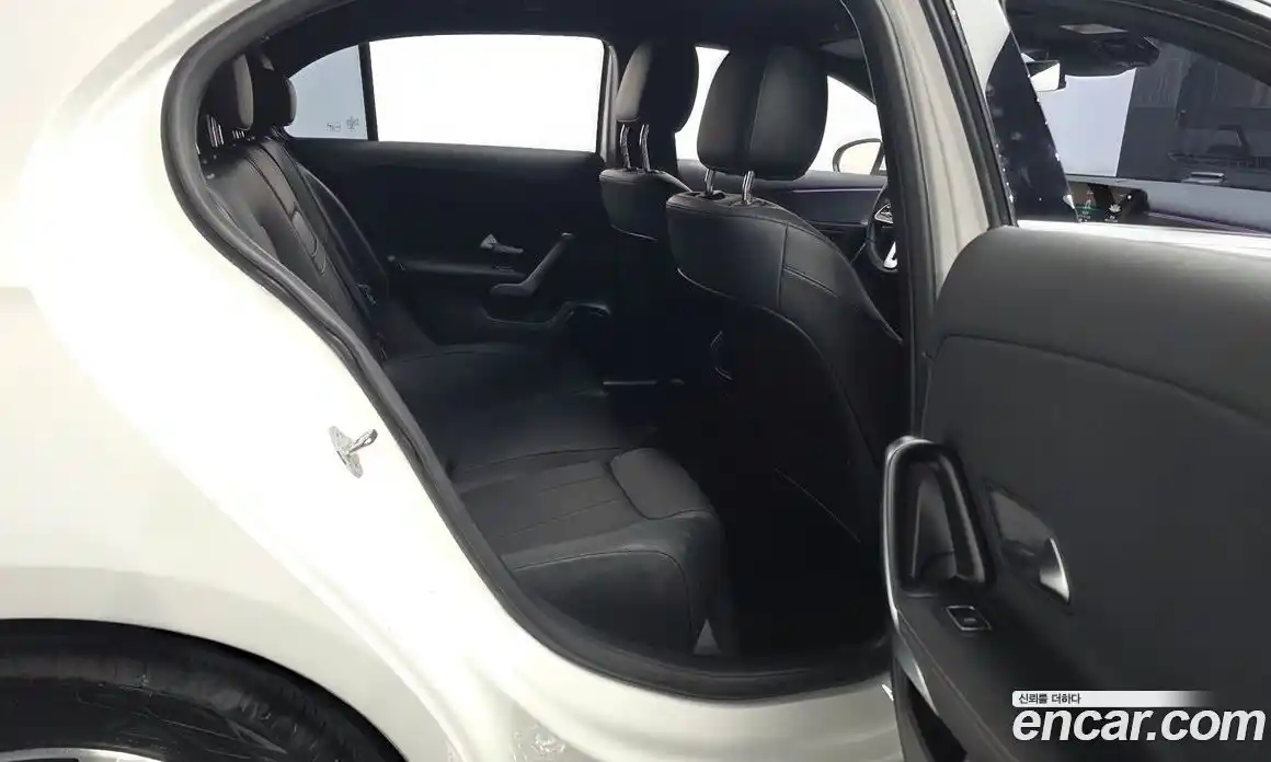 Mercedes-Benz A-Class 2022 2.0 гидро в Москве № 137915, фото 12