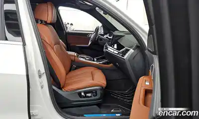 BMW X7 2024 3.0 гидро в Москве № 154018, миниатюра 11