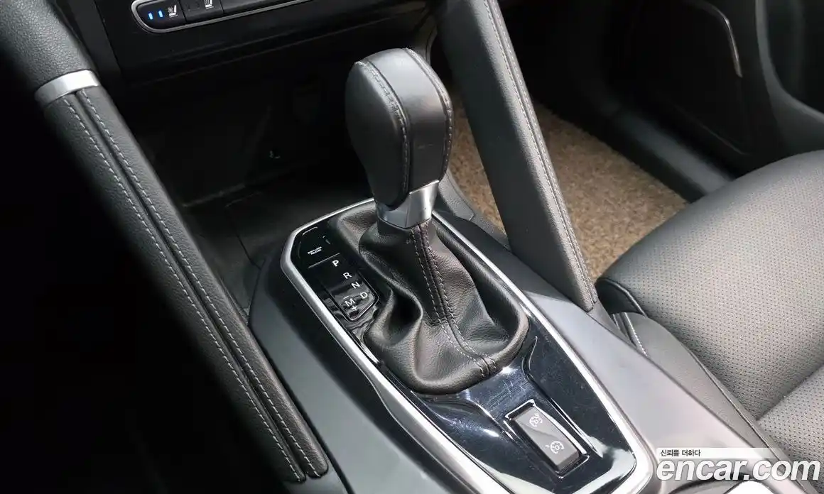 Renault QM6 2023 2.0 гидро в Москве № 1542947, фото 9