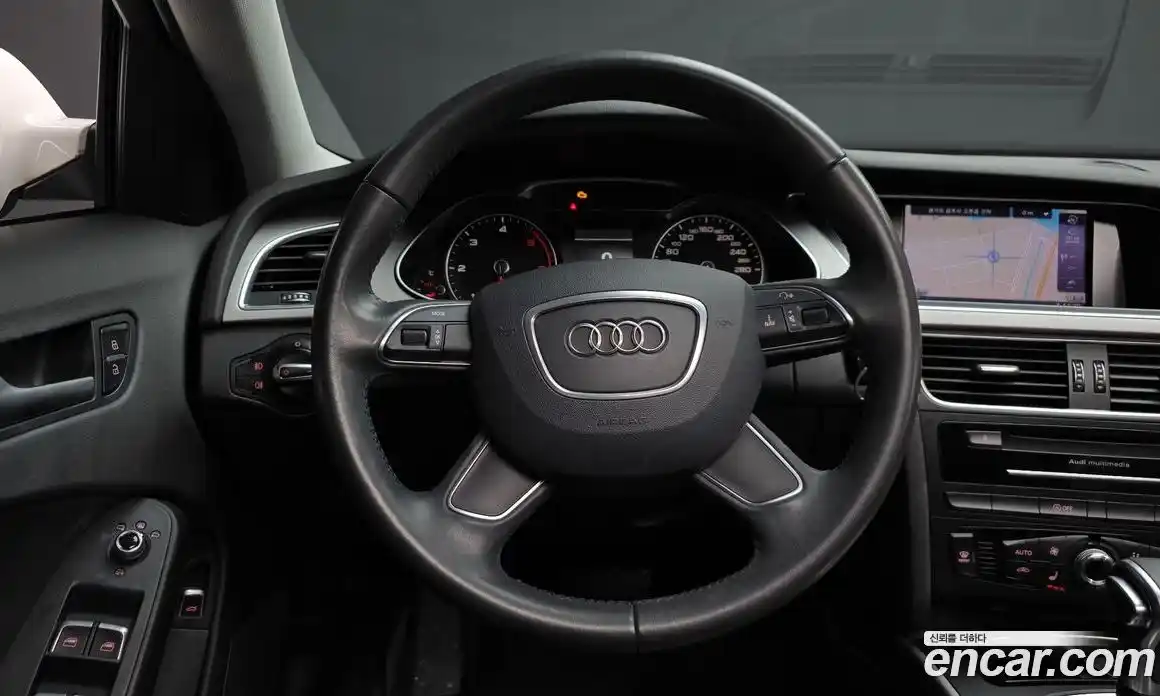 Audi A4 2014 2.0 гидро в Москве № 163523, фото 13