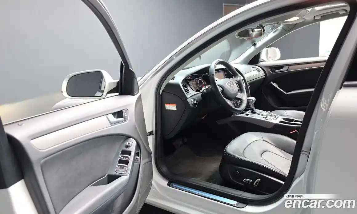 Audi A4 2014 2.0 гидро в Москве № 163523, фото 10