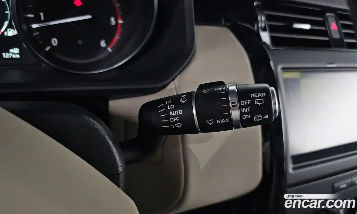 Land Rover Discovery 2018 2.0 гидро в Москве № 166708, фото 14