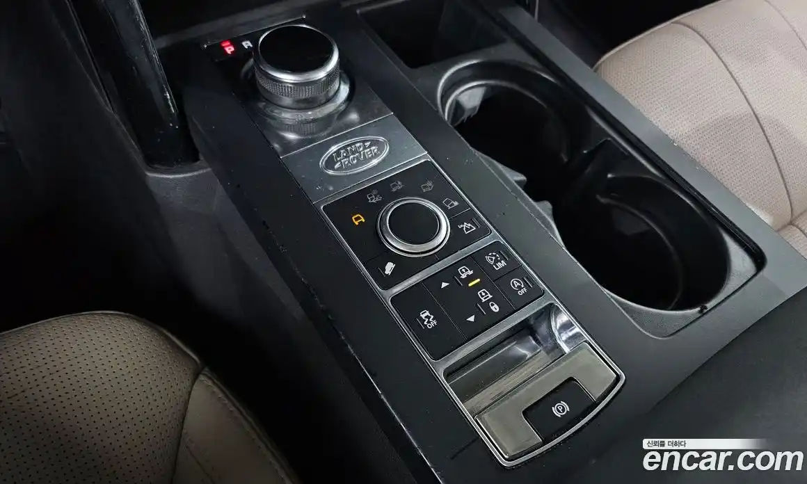 Land Rover Discovery 2018 2.0 гидро в Москве № 166708, фото 9