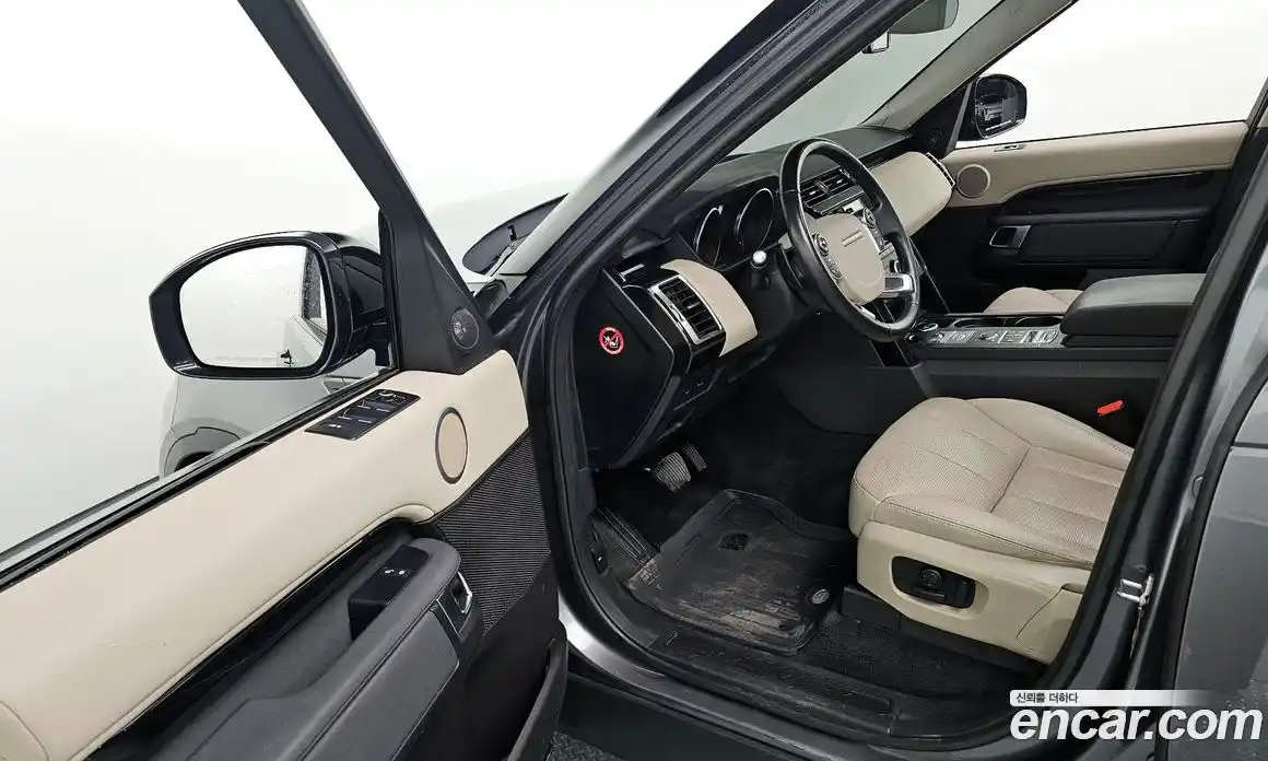 Land Rover Discovery 2018 2.0 гидро в Москве № 166708, фото 10