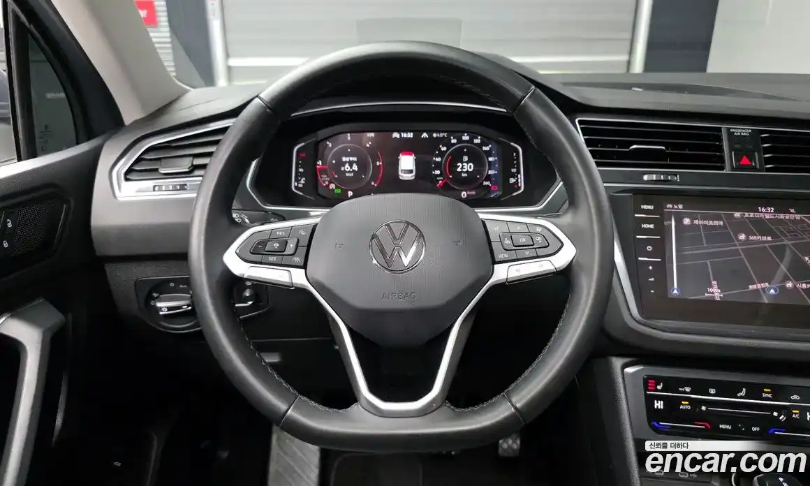 Volkswagen Tiguan 2023 2.0 гидро в Москве № 168543, фото 13