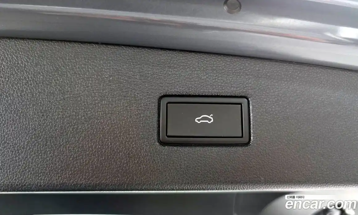 Volkswagen Tiguan 2023 2.0 гидро в Москве № 168543, фото 20