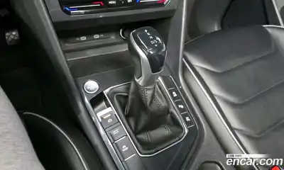 Volkswagen Tiguan 2023 2.0 гидро в Москве № 168543, миниатюра 9