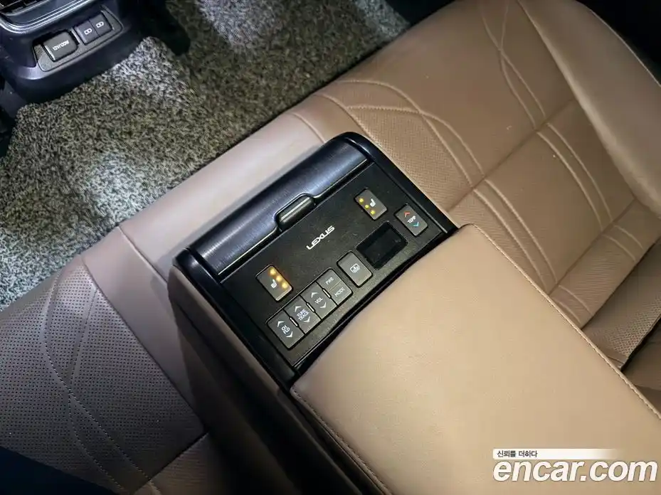 Lexus ES 2023 2.5 гидро в Москве № 1917206, фото 13