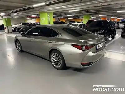 Lexus ES 2023 2.5 гидро в Москве № 1917206, миниатюра 4