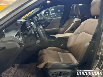 Lexus ES 2023 2.5 гидро в Москве № 1917206, миниатюра 6