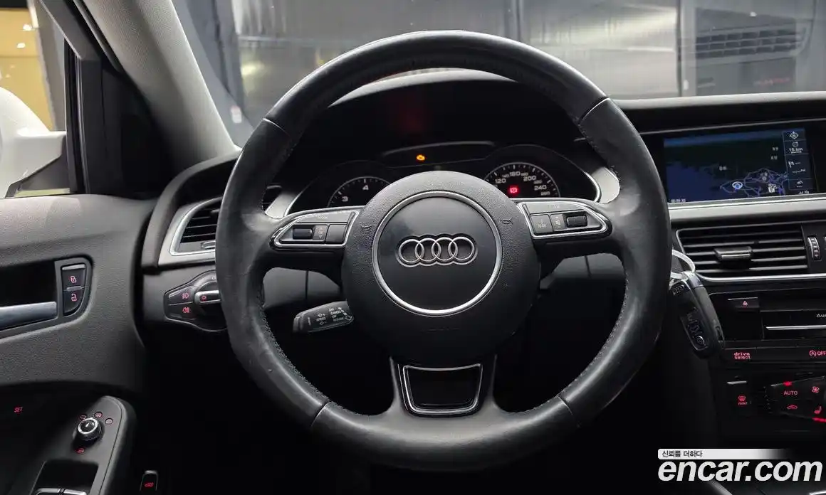 Audi A4 2015 2.0 гидро в Москве № 196337, фото 13