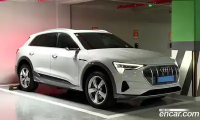 Audi e-tron, 2021