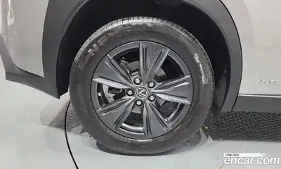 Lexus UX 2021 2.0 гидро в Москве № 198862, миниатюра 5