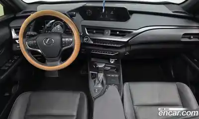 Lexus UX 2021 2.0 гидро в Москве № 198862, миниатюра 7