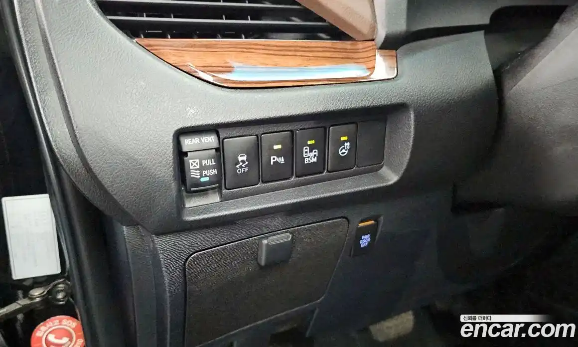 Toyota Sienna 2017 3.5 гидро в Москве № 199643, фото 16