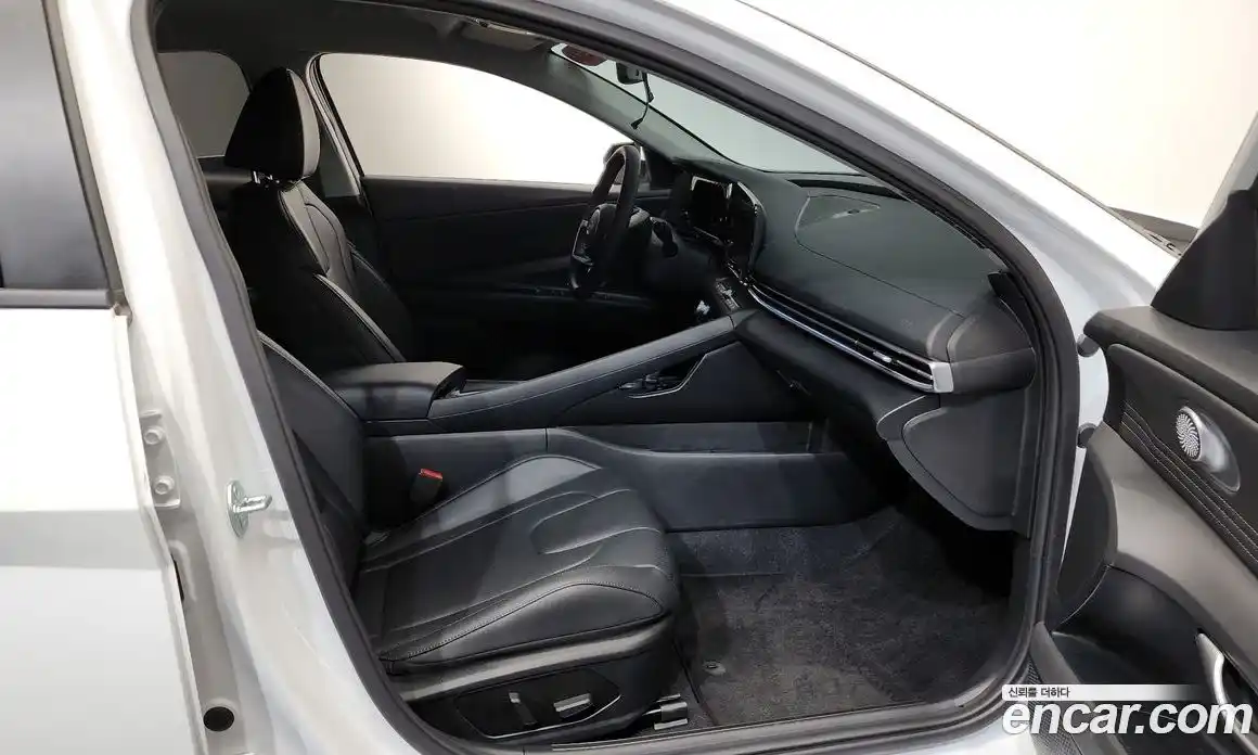 Hyundai Avante 2024 1.6 гидро в Москве № 2049667, фото 15