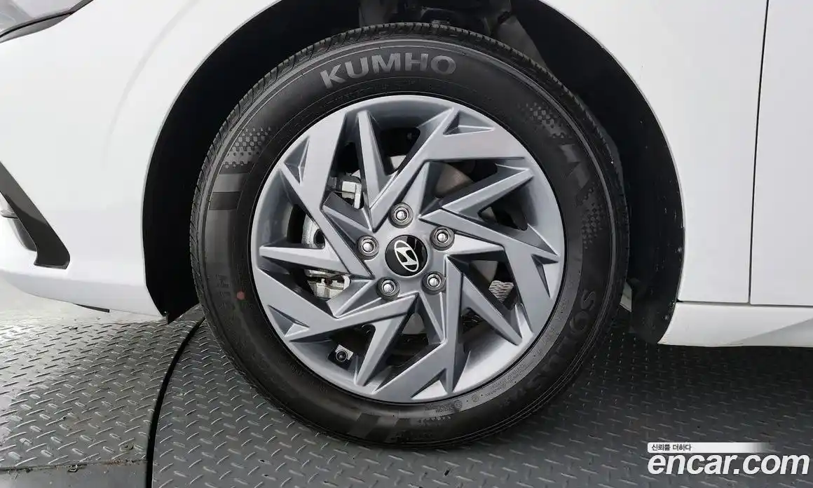 Hyundai Avante 2024 1.6 гидро в Москве № 2049667, фото 4