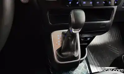Hyundai Staria 2025 1.6 гидро в Москве № 2049711, миниатюра 12