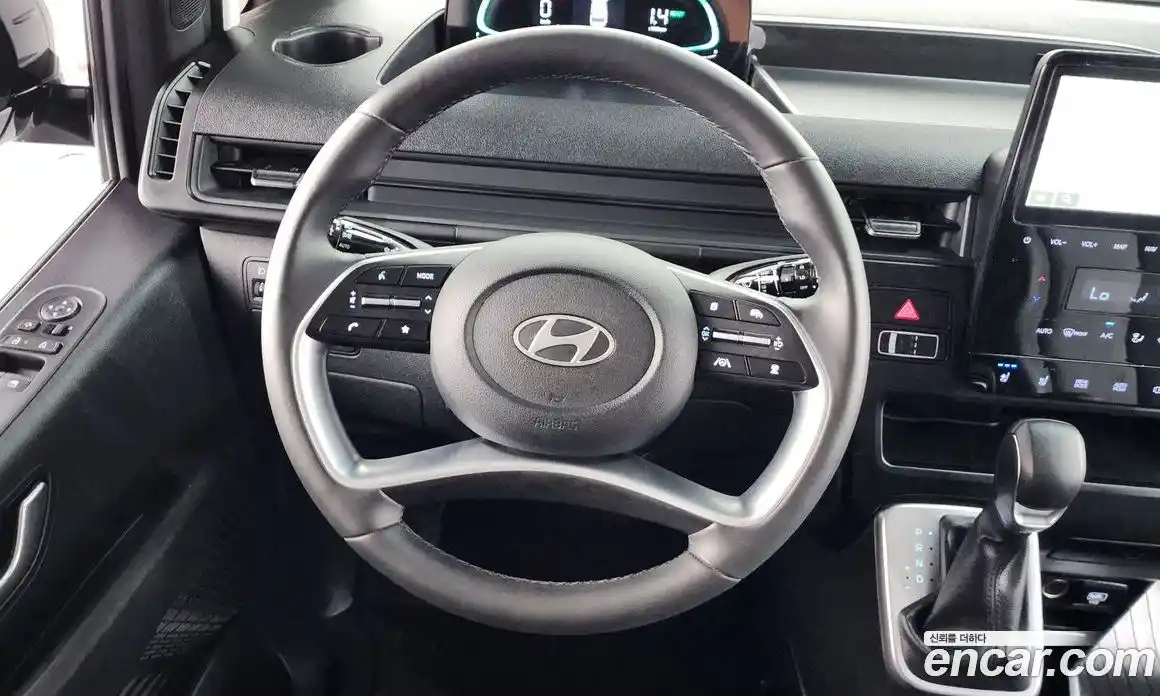 Hyundai Staria 2025 1.6 гидро в Москве № 2049711, фото 18