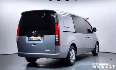 Hyundai Staria 2025 1.6 гидро в Москве № 2049711, миниатюра 2