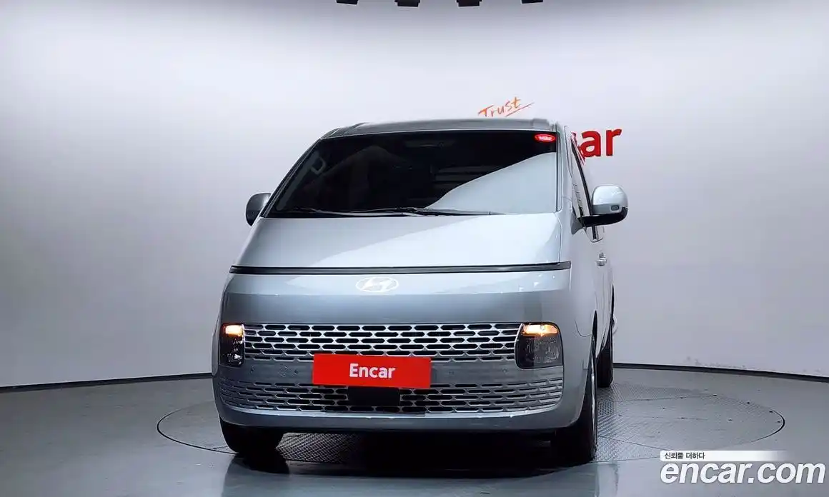 Hyundai Staria 2025 1.6 гидро в Москве № 2049711, фото 3
