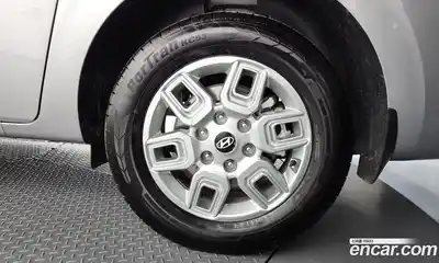 Hyundai Staria 2025 1.6 гидро в Москве № 2049711, миниатюра 7