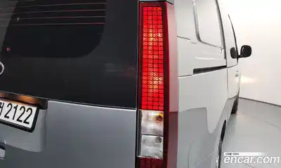 Hyundai Staria 2025 1.6 гидро в Москве № 2049711, миниатюра 9