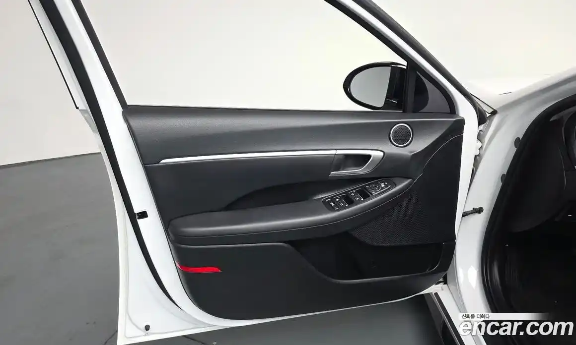 Hyundai Sonata 2022 2.0 гидро в Москве № 2049764, фото 13