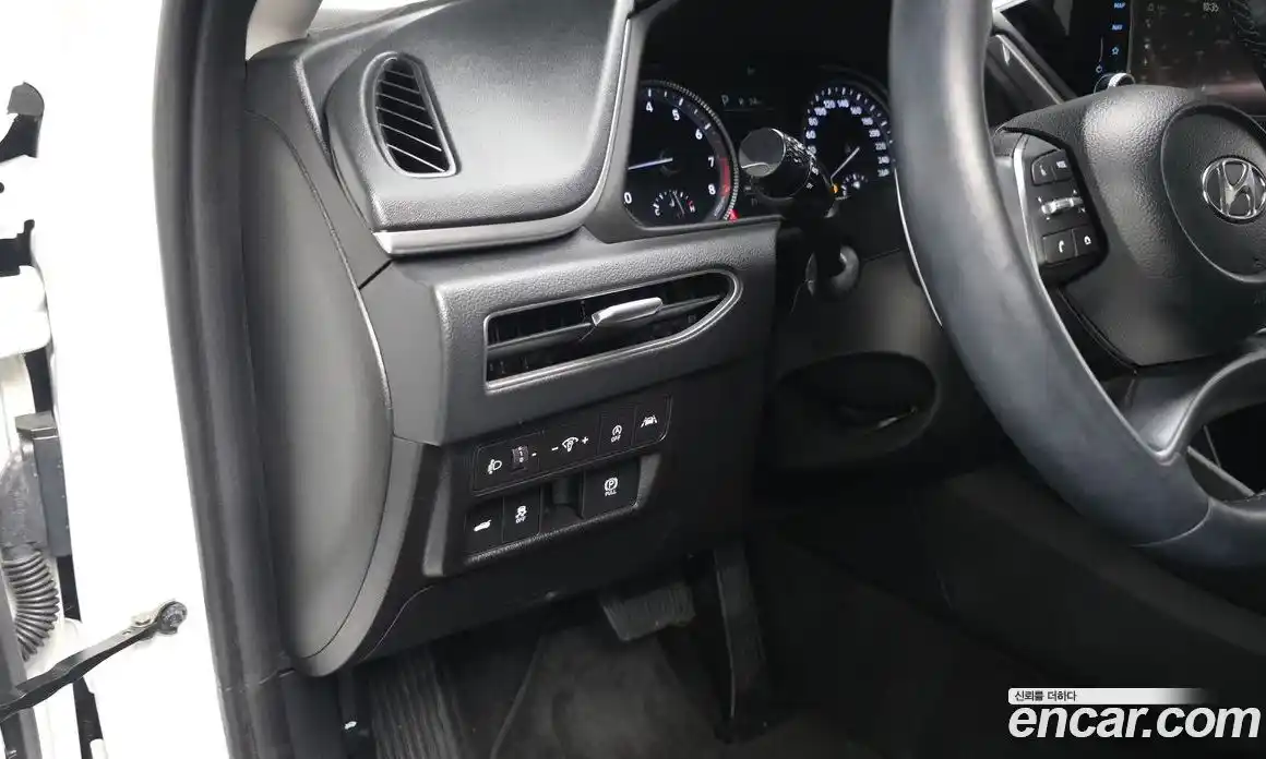 Hyundai Sonata 2022 2.0 гидро в Москве № 2049764, фото 18