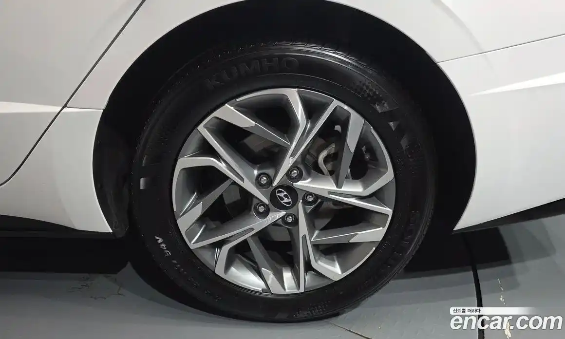 Hyundai Sonata 2022 2.0 гидро в Москве № 2049764, фото 6