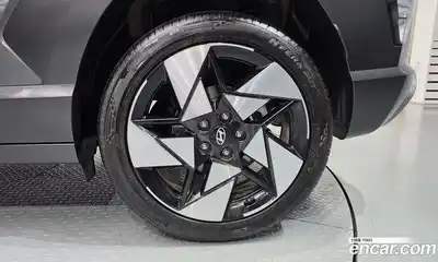 Hyundai Kona 2024 1.6 гидро в Москве № 2049776, миниатюра 7