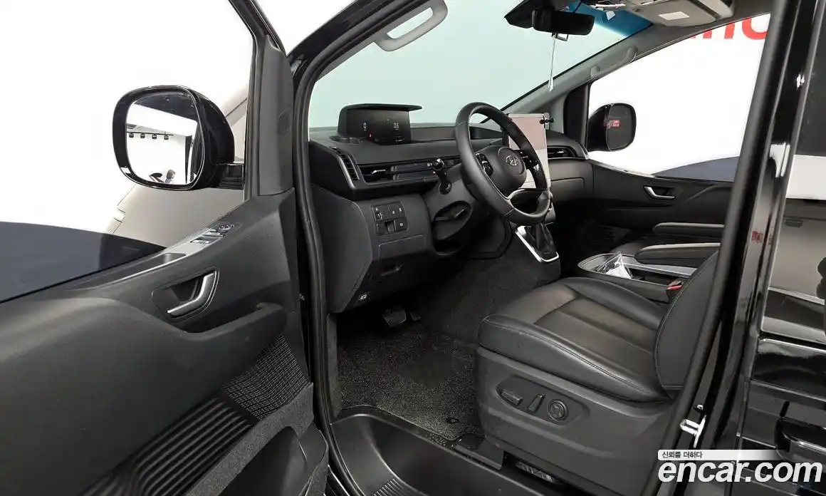 Hyundai Staria 2024 3.5 гидро в Москве № 2049788, фото 12