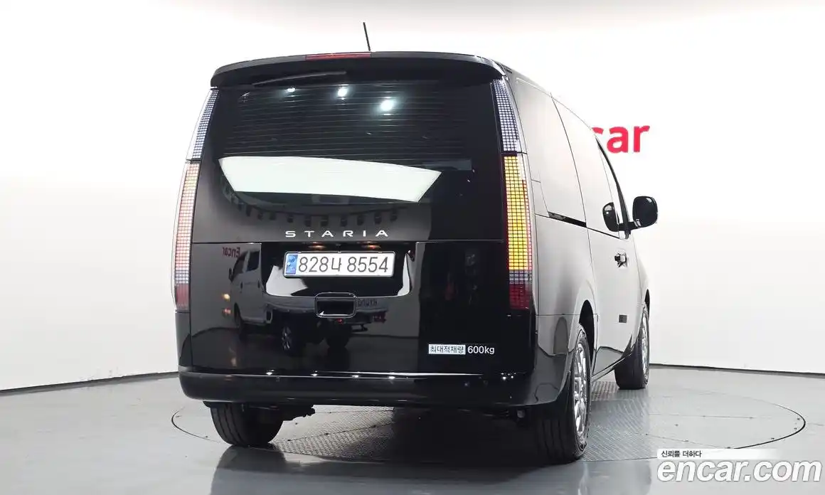 Hyundai Staria 2024 3.5 гидро в Москве № 2049788, фото 3