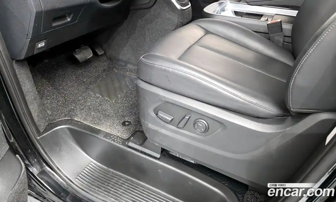 Hyundai Staria 2024 3.5 гидро в Москве № 2049788, фото 38