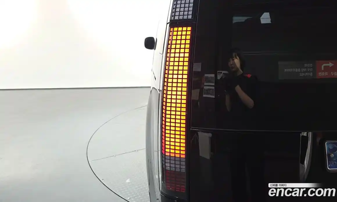 Hyundai Staria 2024 3.5 гидро в Москве № 2049788, фото 8