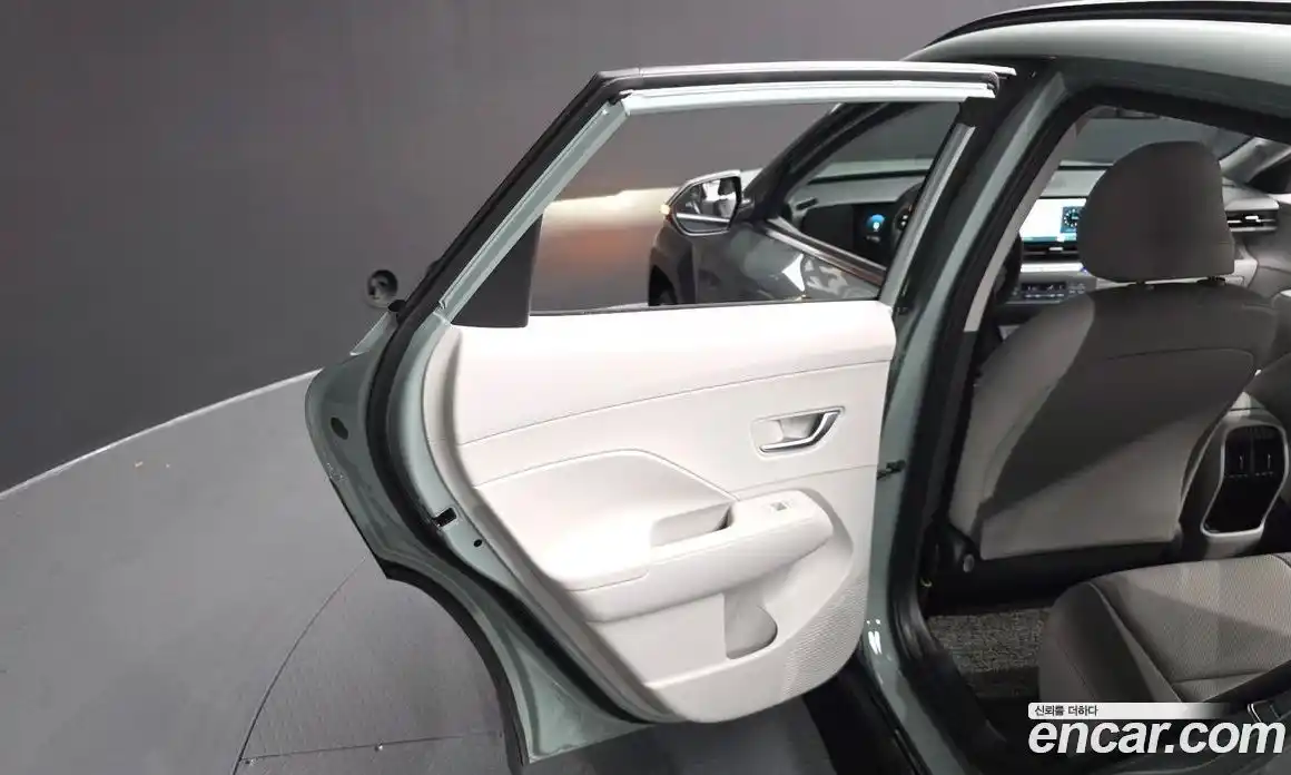 Hyundai Kona 2023 1.6 гидро в Москве № 2049794, фото 15