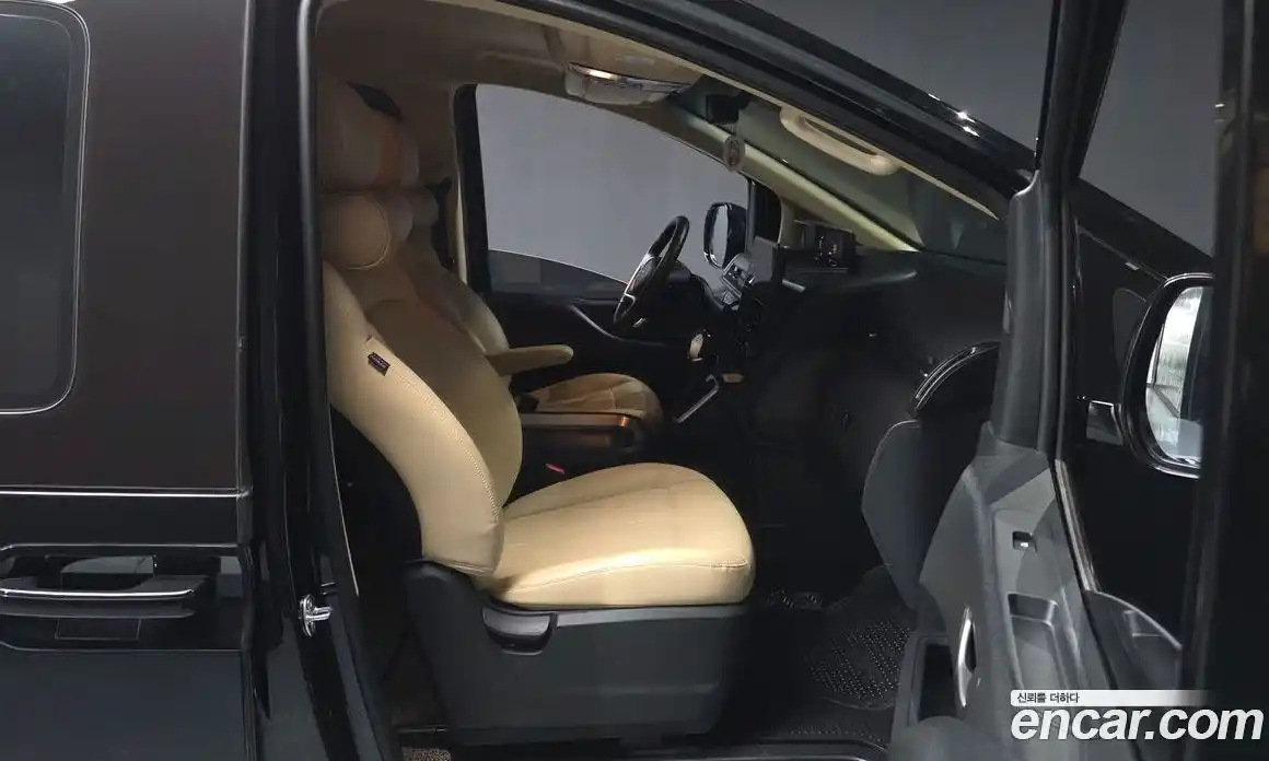 Hyundai Staria 2024 2.2 гидро в Москве № 2049942, фото 11