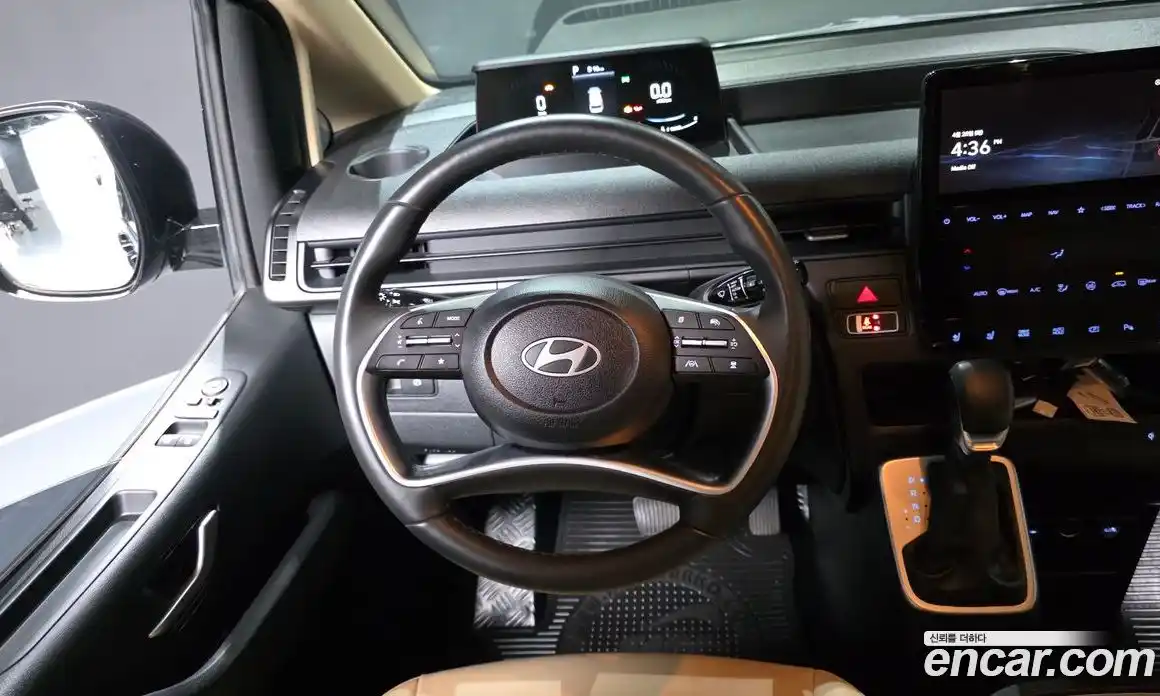 Hyundai Staria 2024 2.2 гидро в Москве № 2049942, фото 13