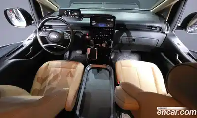 Hyundai Staria 2024 2.2 гидро в Москве № 2049942, миниатюра 7