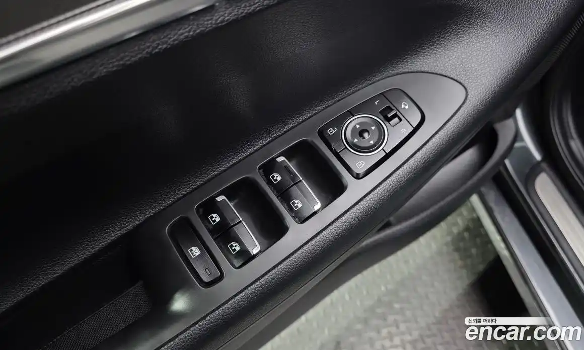 Hyundai Grandeur 2020 2.5 гидро в Москве № 2049967, фото 28