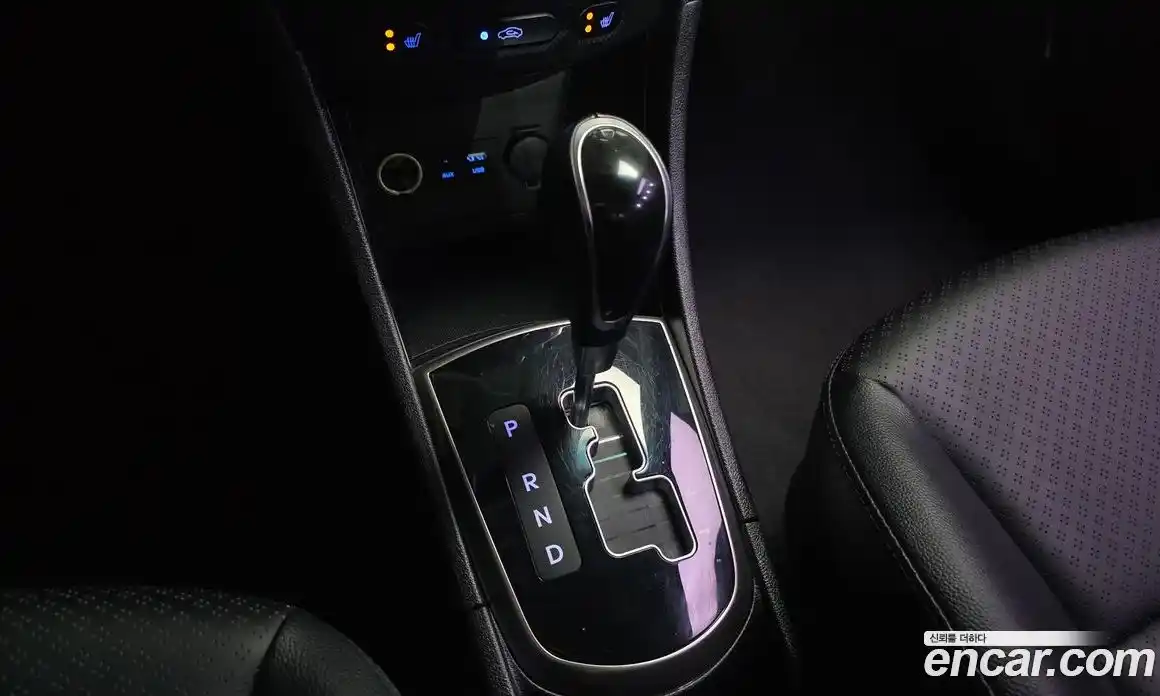 Hyundai Accent 2016 1.4 гидро в Москве № 2050015, фото 12