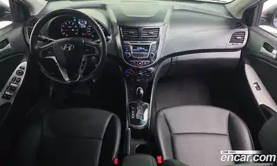 Hyundai Accent 2016 1.4 гидро в Москве № 2050015, миниатюра 10